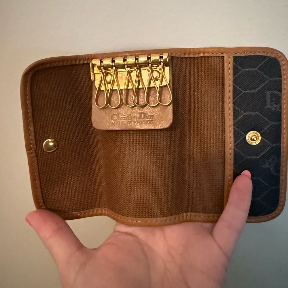 Dior Key Holder - Picture 5 of 6